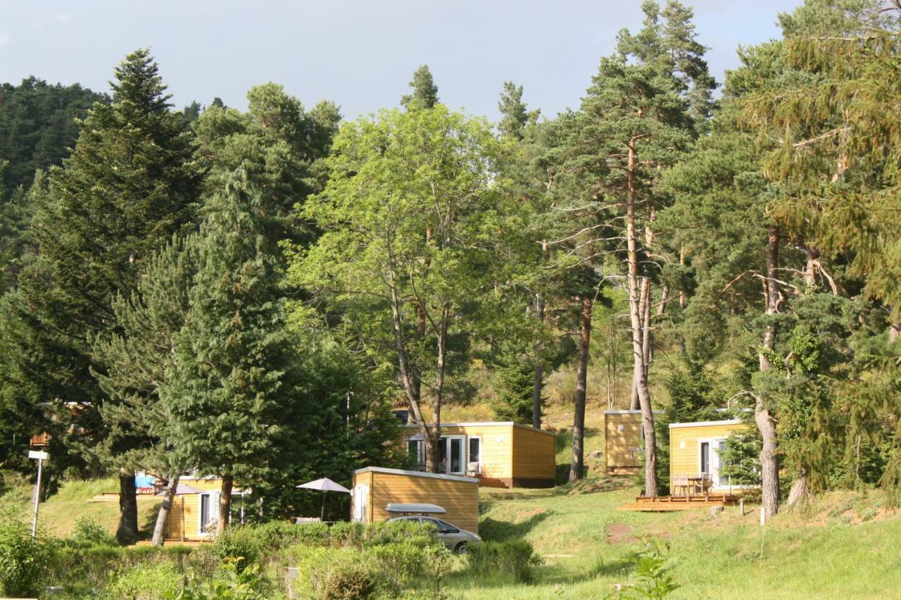 Camping Domaine Du Lac Chambon Murol Kültér fotó