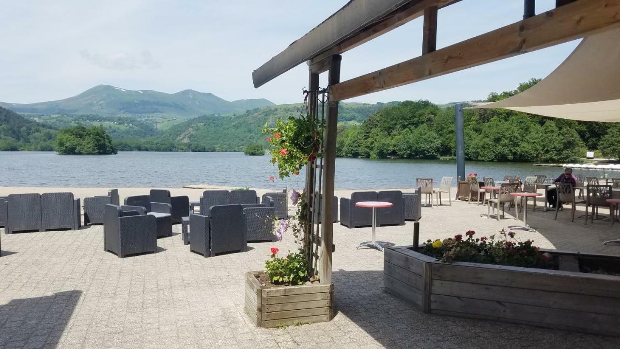 Camping Domaine Du Lac Chambon Murol Kültér fotó