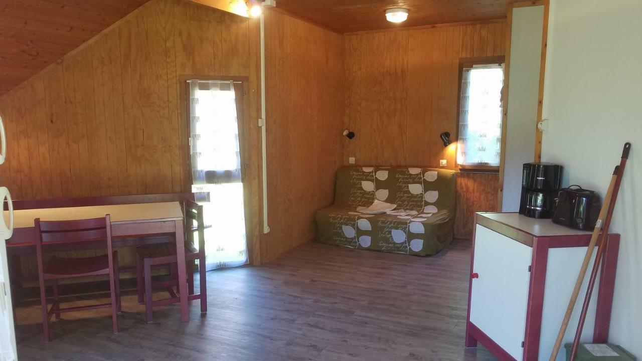 Camping Domaine Du Lac Chambon Murol Kültér fotó